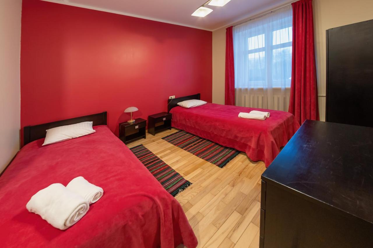 Hotel Slokenbekas Muiza à Milzkalne Extérieur photo
